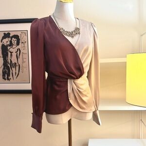 NWT,Entro,Hammered Satin Color-Block,V-Neck,Elegant,Two-Tone Blouse,Size Small